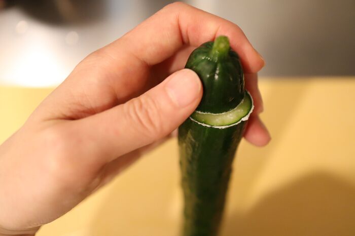 えっ それだけ きゅうりのアク抜きが簡単にできる裏ワザ 暮らしニスタ えっ それだけ きゅうりのアク抜きが簡単にできる裏ワザ 暮らしニスタ