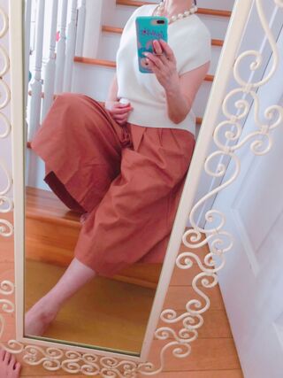 ユニクロ スカート見えする綿麻ワイドクロップドパンツでコーディネート 暮らしニスタ