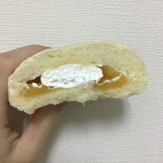 季節限定 大福みたいなホイップあんぱんの黄金桃味 暮らしニスタ 季節限定 大福みたいなホイップあんぱんの黄金桃味 暮らしニスタ