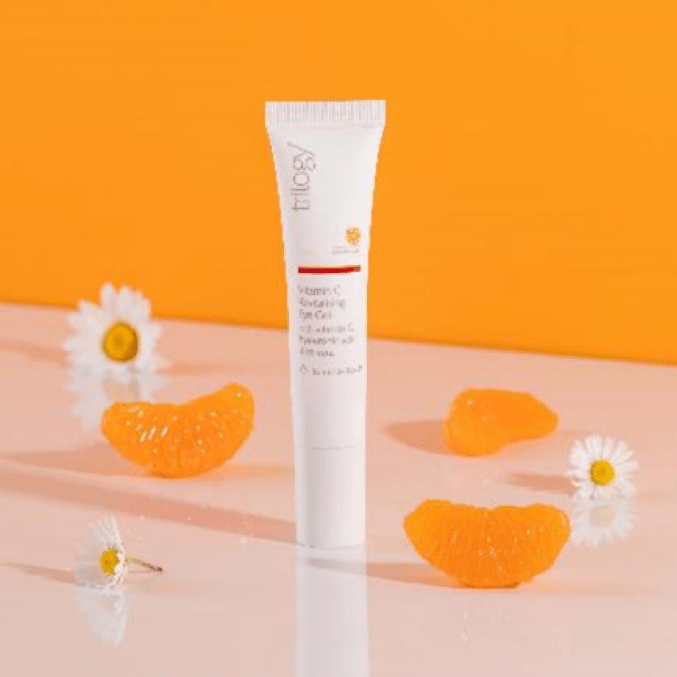 目元の印象が大切な今こそ!ビタミンCケアで健やかな目元を目指しませんか?