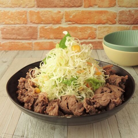 男子が喜ぶ 山盛り焼き肉サラダ 暮らしニスタ 男子が喜ぶ 山盛り焼き肉サラダ 暮らしニスタ