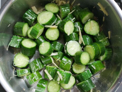 塩もみ要らず きゅうりのポリポリ漬け 大量消費レシピ 暮らしニスタ 塩もみ要らず きゅうりのポリポリ漬け 大量消費レシピ 暮らしニスタ