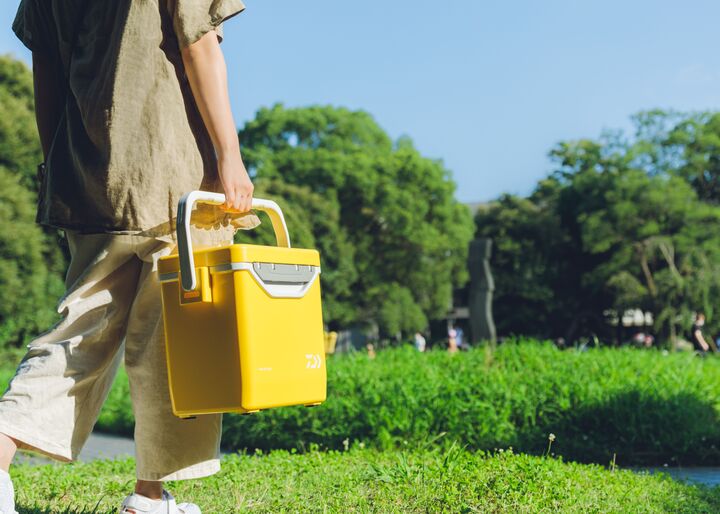 軽くて保冷力抜群!DAIWAの小型クーラーボックスなら使い道いろいろ♪