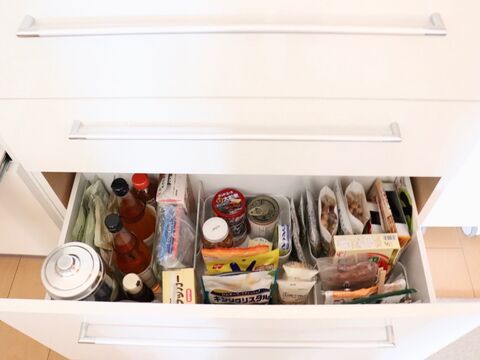 食品ストック 無印のファイルボックスで乱れない収納をキープ 暮らしニスタ 食品ストック 無印のファイルボックスで乱れない収納をキープ 暮らしニスタ