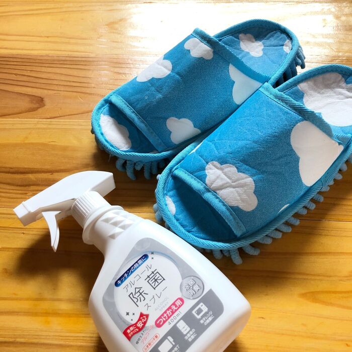 フローリングのベタベタの掃除に☆100均除菌+ダイソーのこれがあると便利。