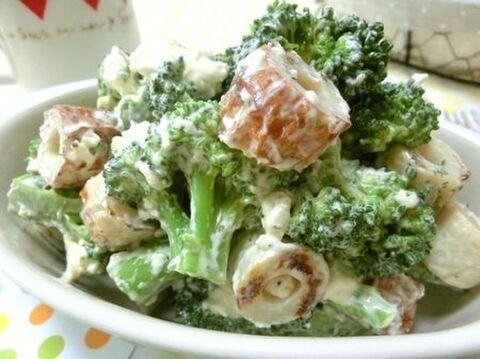 コクうま お酒のあてにも ブロッコリーとちくわのクリチサラダ 暮らしニスタ