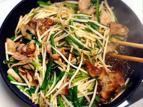 5分de完成 肉ニラもやし炒め 簡単レシピ 時短 節約 コスパ 豚肉 暮らしニスタ 5分de完成 肉ニラもやし炒め 簡単レシピ 時短 節約 コスパ 豚肉 暮らしニスタ