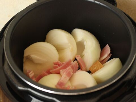 楽うま オニオンスープ 電気圧力鍋でビックリするくらい簡単調理 暮らしニスタ 楽うま オニオンスープ 電気圧力鍋でビックリするくらい簡単調理 暮らしニスタ