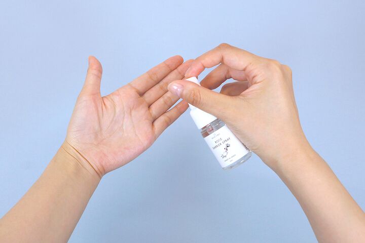 手指やマスクにも使える!バラが香る優雅な多機能スプレーできました