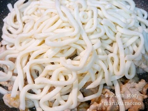 包丁もまな板も使いたくない 焼き肉のタレで簡単 すき焼き風うどん 暮らしニスタ 包丁もまな板も使いたくない 焼き肉のタレで簡単 すき焼き風うどん 暮らしニスタ