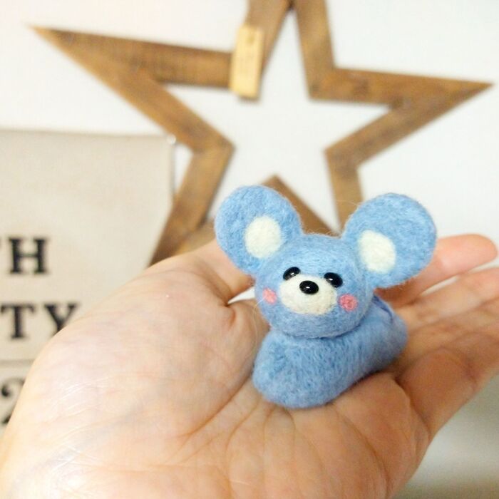 ふわふわ 羊毛フェルトの手作り 基本のき 厳選アイデア 暮らしニスタ ふわふわ 羊毛フェルトの手作り 基本のき 厳選アイデア 暮らしニスタ