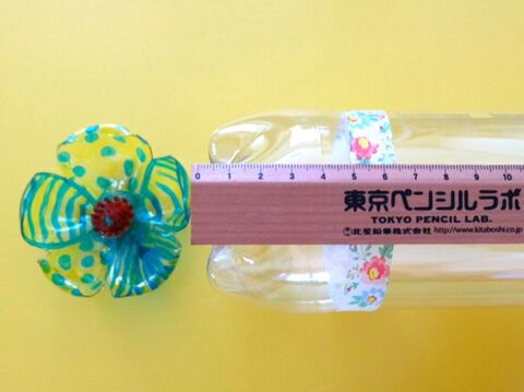 ペットボトルの底でお花のリースを作ろう 暮らしニスタ
