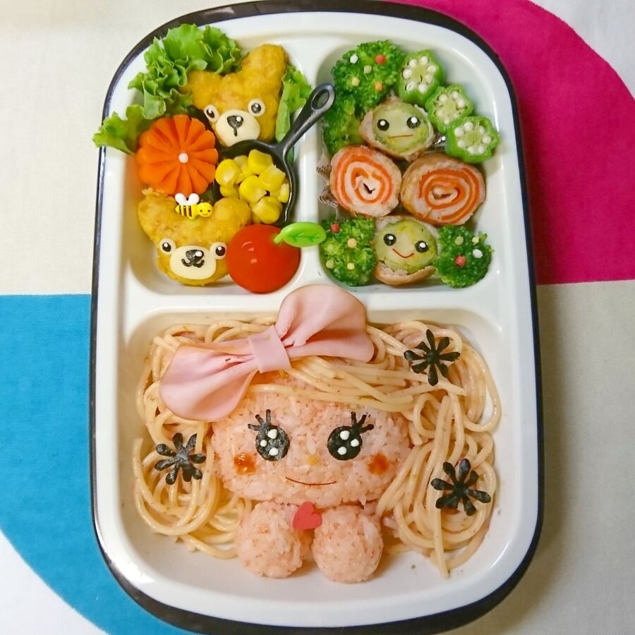 女の子の顔おにぎり弁当 暮らしニスタ 女の子の顔おにぎり弁当 暮らしニスタ