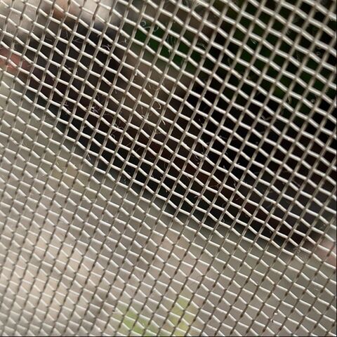 スポンジリユースで簡単網戸のお掃除 暮らしニスタ スポンジリユースで簡単網戸のお掃除 暮らしニスタ