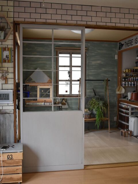 Diy 和の雰囲気から洋室へ 障子リメイク 暮らしニスタ Diy 和の雰囲気から洋室へ 障子リメイク 暮らしニスタ