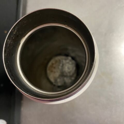 水筒の茶渋がアルミホイルでピカピカに 暮らしニスタ 水筒の茶渋がアルミホイルでピカピカに 暮らしニスタ