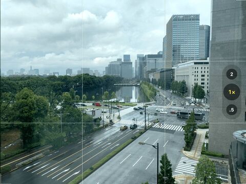 スマホ写真がレベルアップ バランスよく構図が決まるグリッド線を表示させよう 暮らしニスタ スマホ写真がレベルアップ バランスよく構図が決まるグリッド線を表示させよう 暮らしニスタ
