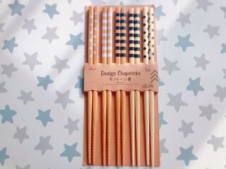 ダイソー オシャレ可愛い 5膳のモノトーン箸 暮らしニスタ ダイソー オシャレ可愛い 5膳のモノトーン箸 暮らしニスタ