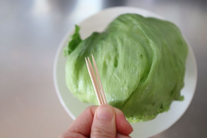 シャキシャキが長持ち レタスを上手に保存する裏技2つ 暮らしニスタ こんにちは 暮らしニスタ 家事コツ研究室 dメニューニュース Nttドコモ シャキシャキが長持ち レタスを上手に保存する裏技2つ 暮らしニスタ こんにちは 暮らしニスタ 家事コツ研究室 dメニューニュース Nttドコモ