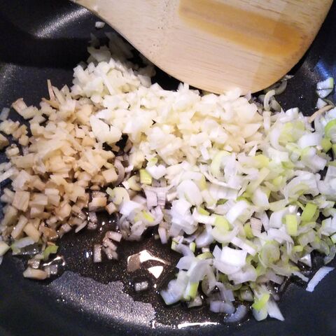 エビチリ 暮らしニスタ