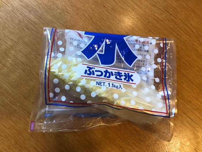 ロックアイスの袋 捨てないで 便利な再利用方法いろいろ 暮らしニスタ ロックアイスの袋 捨てないで 便利な再利用方法いろいろ 暮らしニスタ