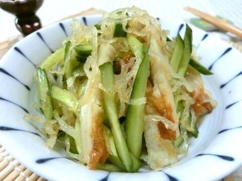 冷凍しらたきがクラゲに きゅうりとちくわとしらたきの酢の物 暮らしニスタ 冷凍しらたきがクラゲに きゅうりとちくわとしらたきの酢の物 暮らしニスタ