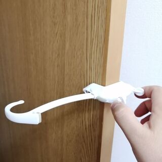 ちょっとだけドアを開けてロックできる 設置2秒 暮らしニスタ