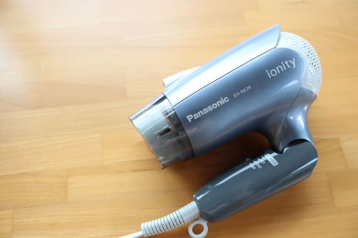 こんな時こそドライヤーの出番!暮らしの「困った」を救う裏ワザ3つ