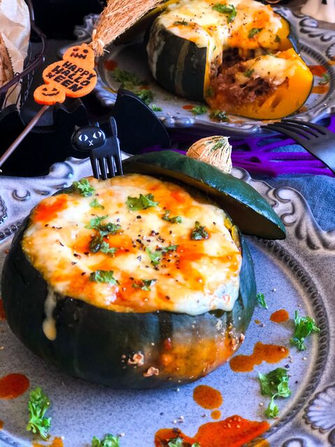 オーブン不要で作るハロウィンレシピ かぼちゃ丸ごとミートグラタン 暮らしニスタ