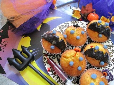 ハロウィン 吸血こうもりのかぼちゃカップケーキ 暮らしニスタ