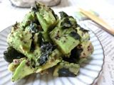 和えるだけでヤミツキ♪　アボカドのゆかり海苔和え