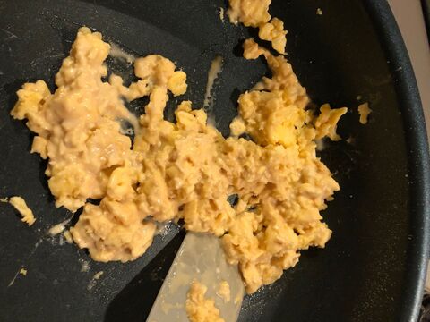 たまごディップで食べるサーモンのレアカツ 暮らしニスタ たまごディップで食べるサーモンのレアカツ 暮らしニスタ