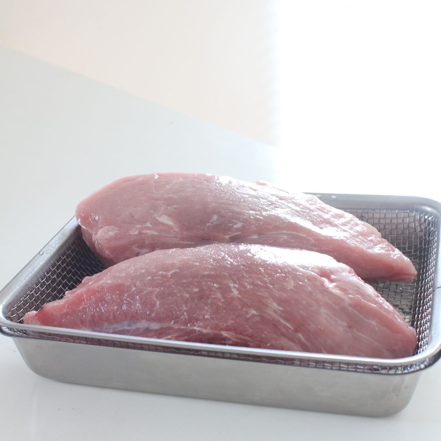 レシピ 豚もも肉が安い時につくる 簡単 美味しい Staubで叉焼 暮らしニスタ