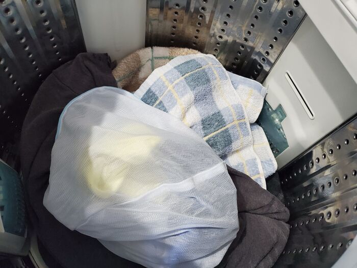 洗濯物の絡みを防ぐには 道具不要 洗う前のたった2つのコツでok 暮らしニスタ 洗濯物の絡みを防ぐには 道具不要 洗う前のたった2つのコツでok 暮らしニスタ