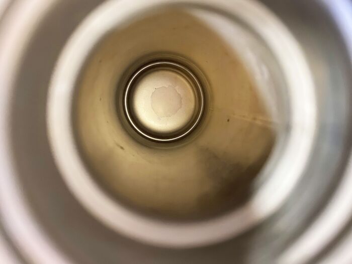 まさかのアイツできれいに取れた シェイクで簡単 茶渋取り 暮らしニスタ まさかのアイツできれいに取れた シェイクで簡単 茶渋取り 暮らしニスタ