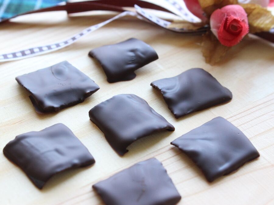 だしがら昆布で簡単お菓子 焼き昆布チョコレート 暮らしニスタ だしがら昆布で簡単お菓子 焼き昆布チョコレート 暮らしニスタ