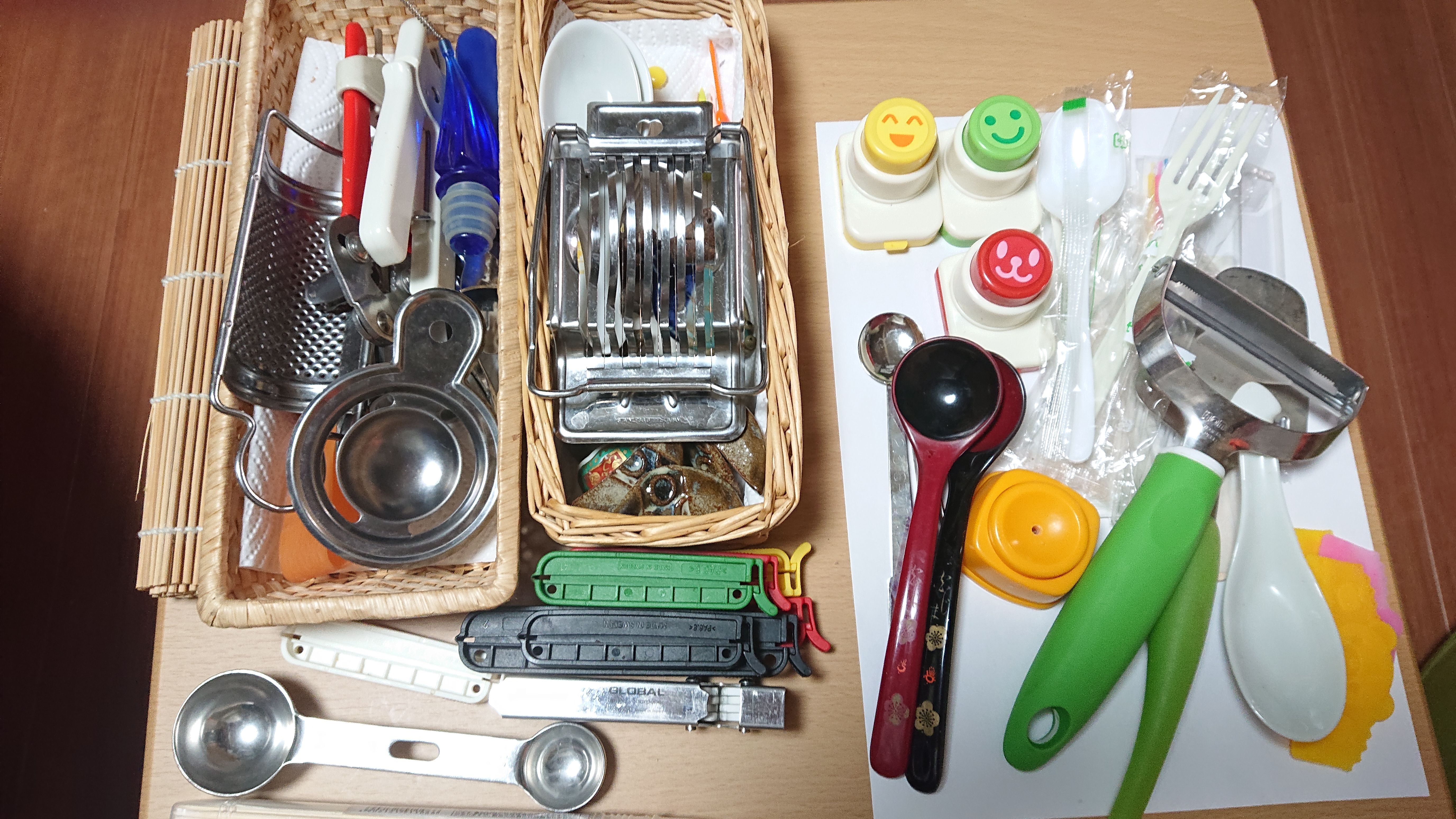 キッチン雑貨 調理器具 まとめ売り 小麦粉ストッカー 他 セット おまけ