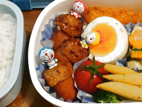 簡単 かわいいお弁当おかず つくねとウインナーでドングリの形に 暮らしニスタ