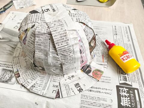 新聞紙で作って楽しい 身につけて楽しい ペーパーハットの作り方 暮らしニスタ