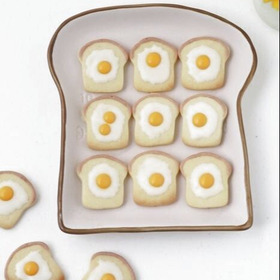 百均グッズ活用で簡単かわいい目玉焼きトーストクッキー