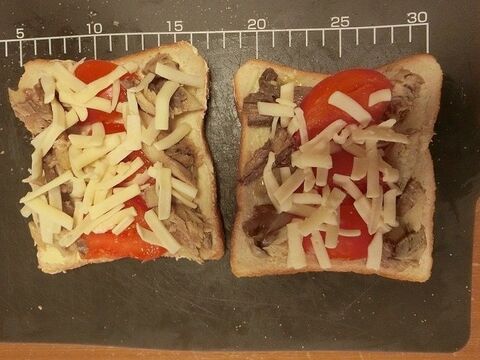 朝食準備がラクになる サバとトマトの冷凍チーズトースト 暮らしニスタ