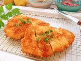 コスパ◎Xmasチキン♪鶏むね肉の簡単ミラノ風カツレツ♪