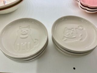 ダイソーにもあった 醤油を注ぐとパンダが現れるかわいい醤油皿 暮らしニスタ