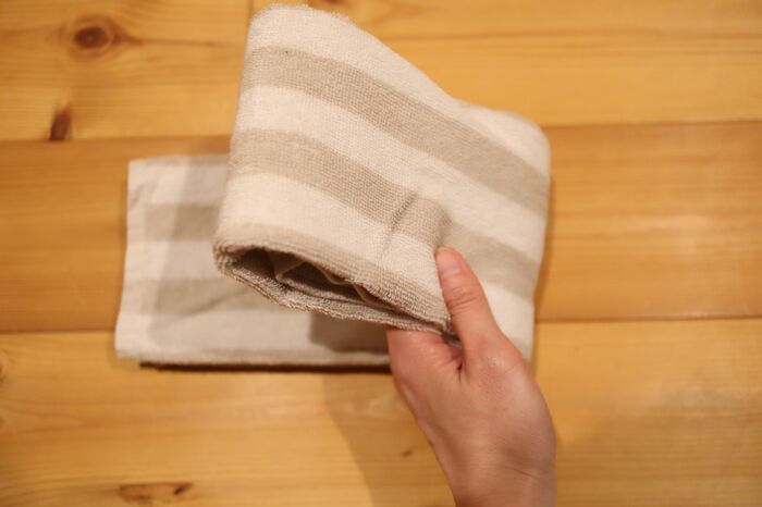 タオルのたたみ方を変えるだけで収納力up 生活感ともサヨナラ 暮らしニスタ タオルのたたみ方を変えるだけで収納力up 生活感ともサヨナラ 暮らしニスタ