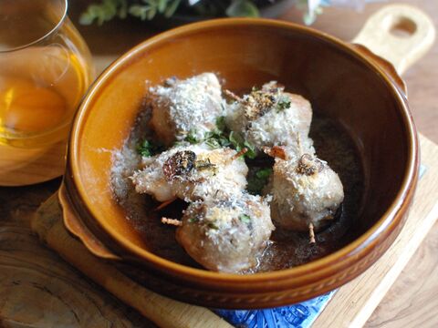 前菜に チーズ入りマッシュルーム豚肉巻き 暮らしニスタ