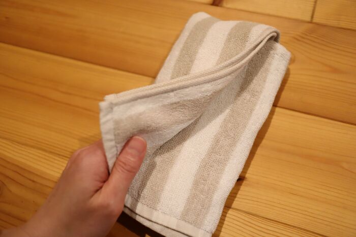 タオルのたたみ方を変えるだけで収納力up 生活感ともサヨナラ 暮らしニスタ タオルのたたみ方を変えるだけで収納力up 生活感ともサヨナラ 暮らしニスタ
