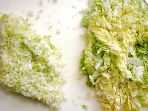 材料2つだけ 白菜を大量消費 オープン焼売の作り方 暮らしニスタ