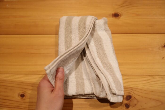 タオルのたたみ方を変えるだけで収納力up 生活感ともサヨナラ 暮らしニスタ タオルのたたみ方を変えるだけで収納力up 生活感ともサヨナラ 暮らしニスタ
