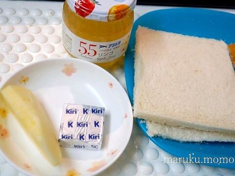 サクサク アップルパイ風 ホットサンド 簡単 切って混ぜるだけ 裏ワザりんごジャム入り 暮らしニスタ サクサク アップルパイ風 ホットサンド 簡単 切って混ぜるだけ 裏ワザりんごジャム入り 暮らしニスタ