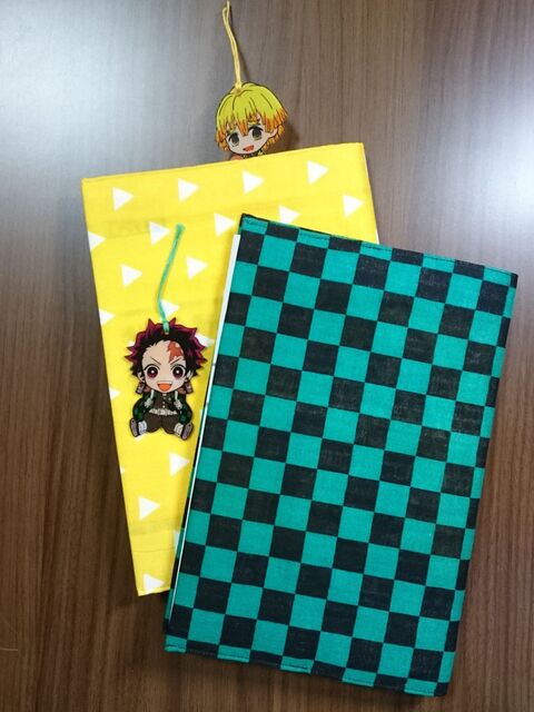 全集中で勉強やる気アップ 鬼滅の刃 ブックカバー しおり 縫わないで作る方法も 暮らしニスタ 全集中で勉強やる気アップ 鬼滅の刃 ブックカバー しおり 縫わないで作る方法も 暮らしニスタ